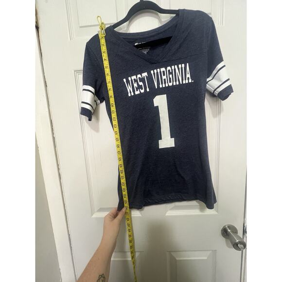 West Virginia Mountaineers Womens Medium BluePullover V Neck NFL Football Sports - Picture 2 of 5